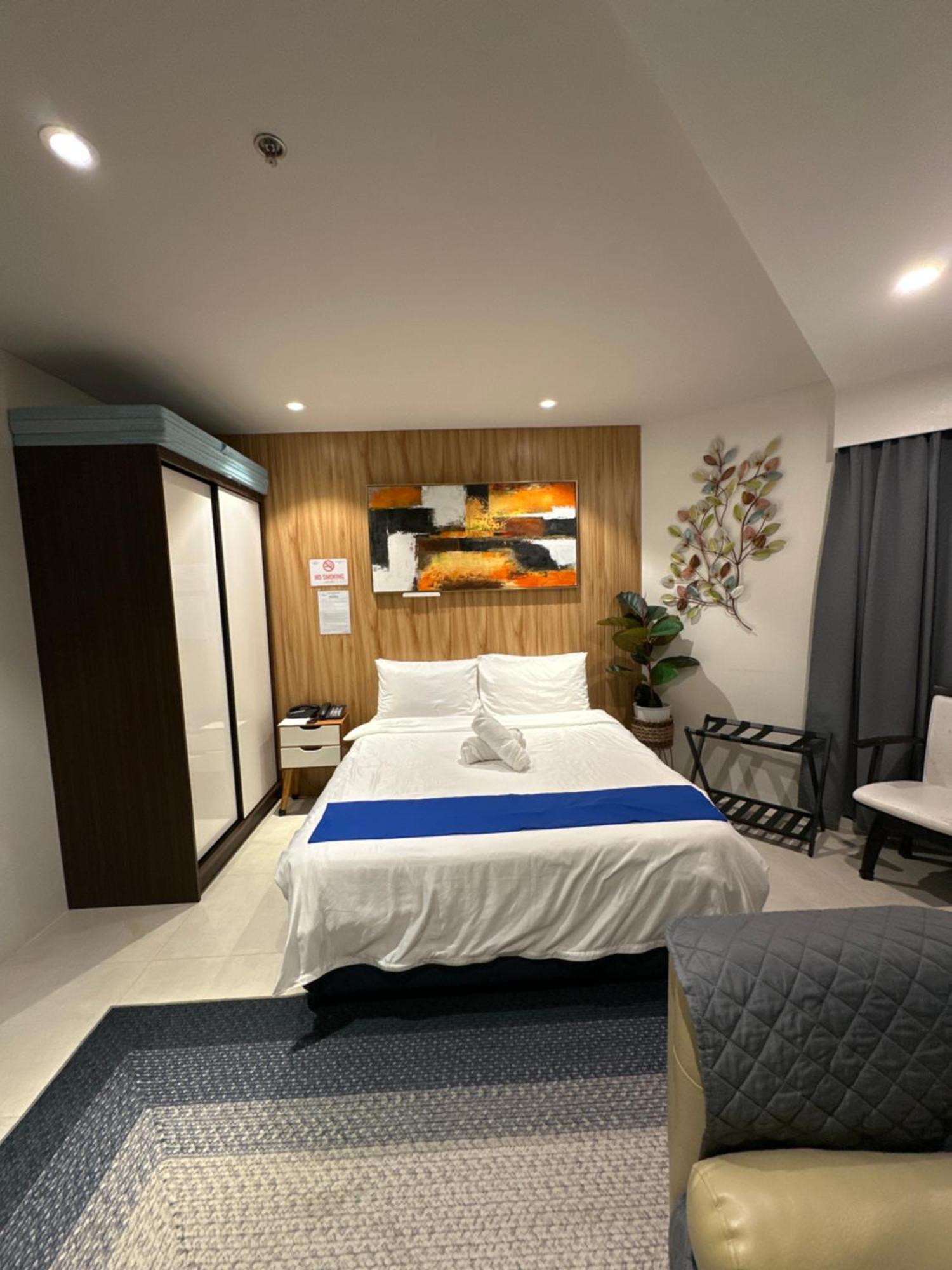 14Dc Tambuli Seaside Living Leilighet Lapu-Lapu City Eksteriør bilde